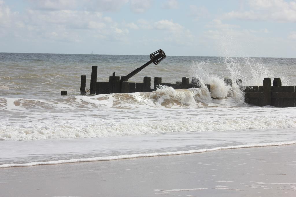 Seaview Cottage Bacton  Екстериор снимка